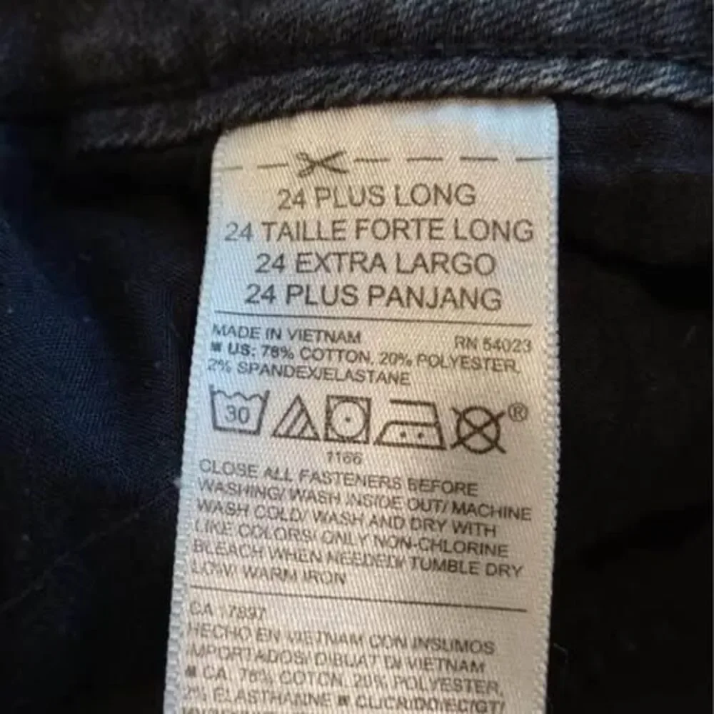 Old Navy classic black